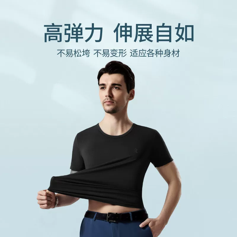华为Mate XT 2三折叠发布会细节曝光  两侧大屏同步英文翻译 博主直呼遥遥领先